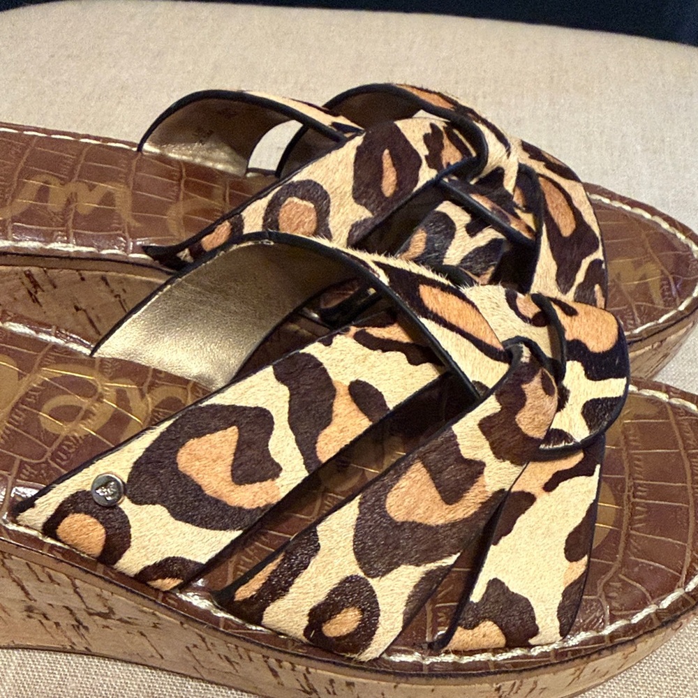 Sam Edelman Women’s Animal Fur Print Wedge Sandals, Size 8.5 - Picture 4 of 10
